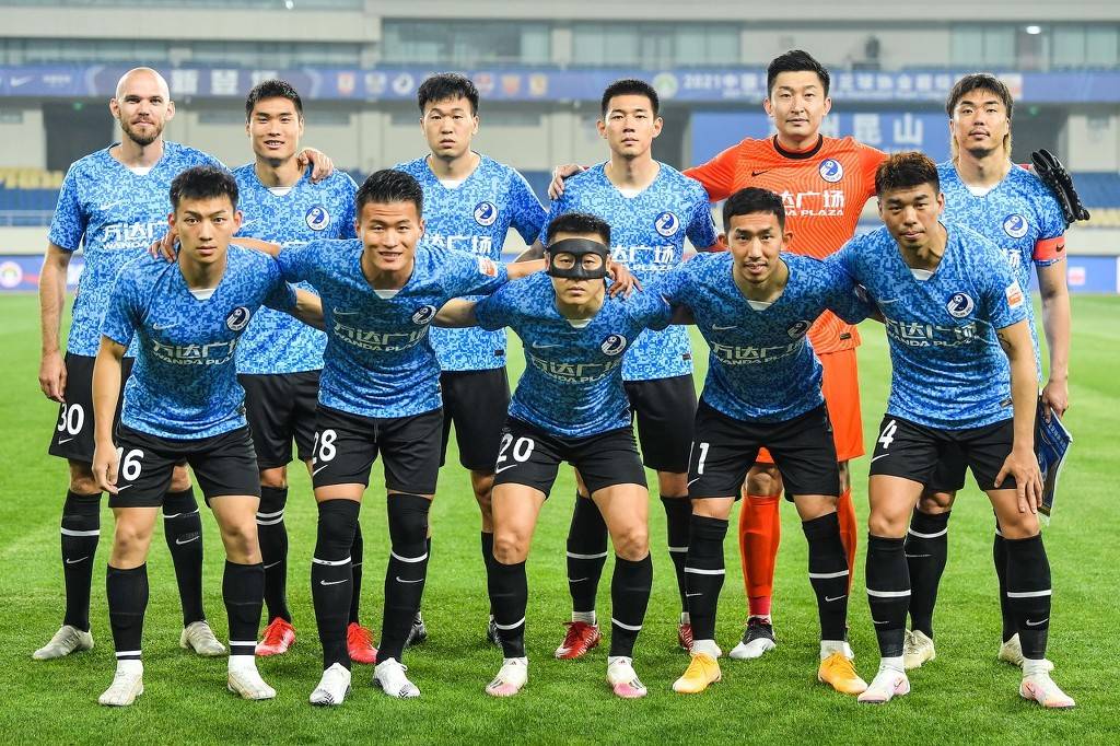 阿尔特塔：赖斯生病了病的很重；球队伤病多并非因为训练过度